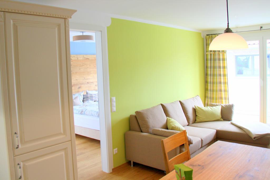 Ferienwohnung-Königsschlösser Füssen Zimmer foto
